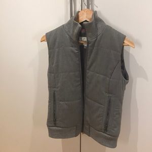 Banana Republic gray vest shell